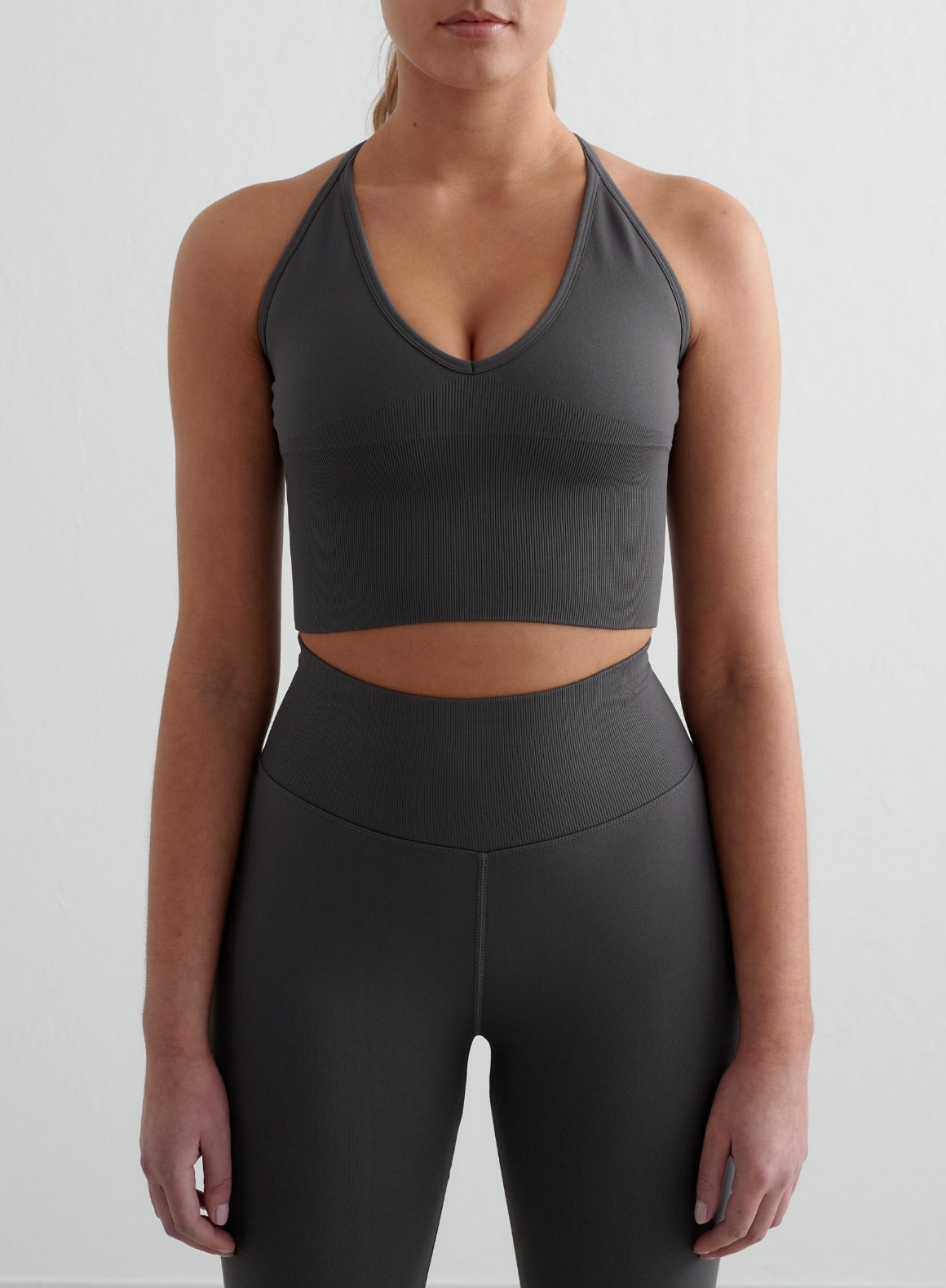 Shadow Grey Shape Seamless Cross Back Bralette Im Angebot